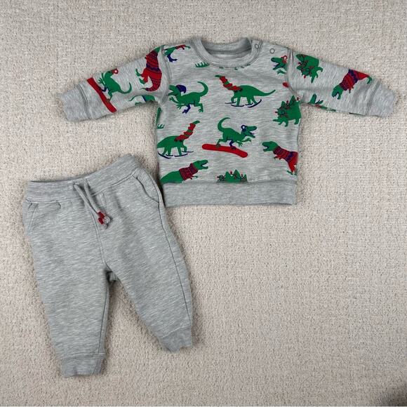 Tucker + Tate Boys Matching Set 6M Gray Dino Print Fleece Sweatshirt and Joggers - Picture 1 of 7
